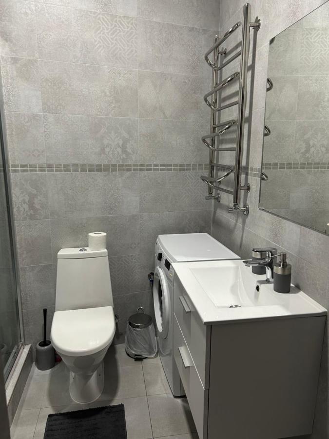 Apartment On Centre リヴィウ エクステリア 写真